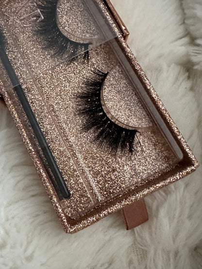 Boujee Babe Strip Lashes